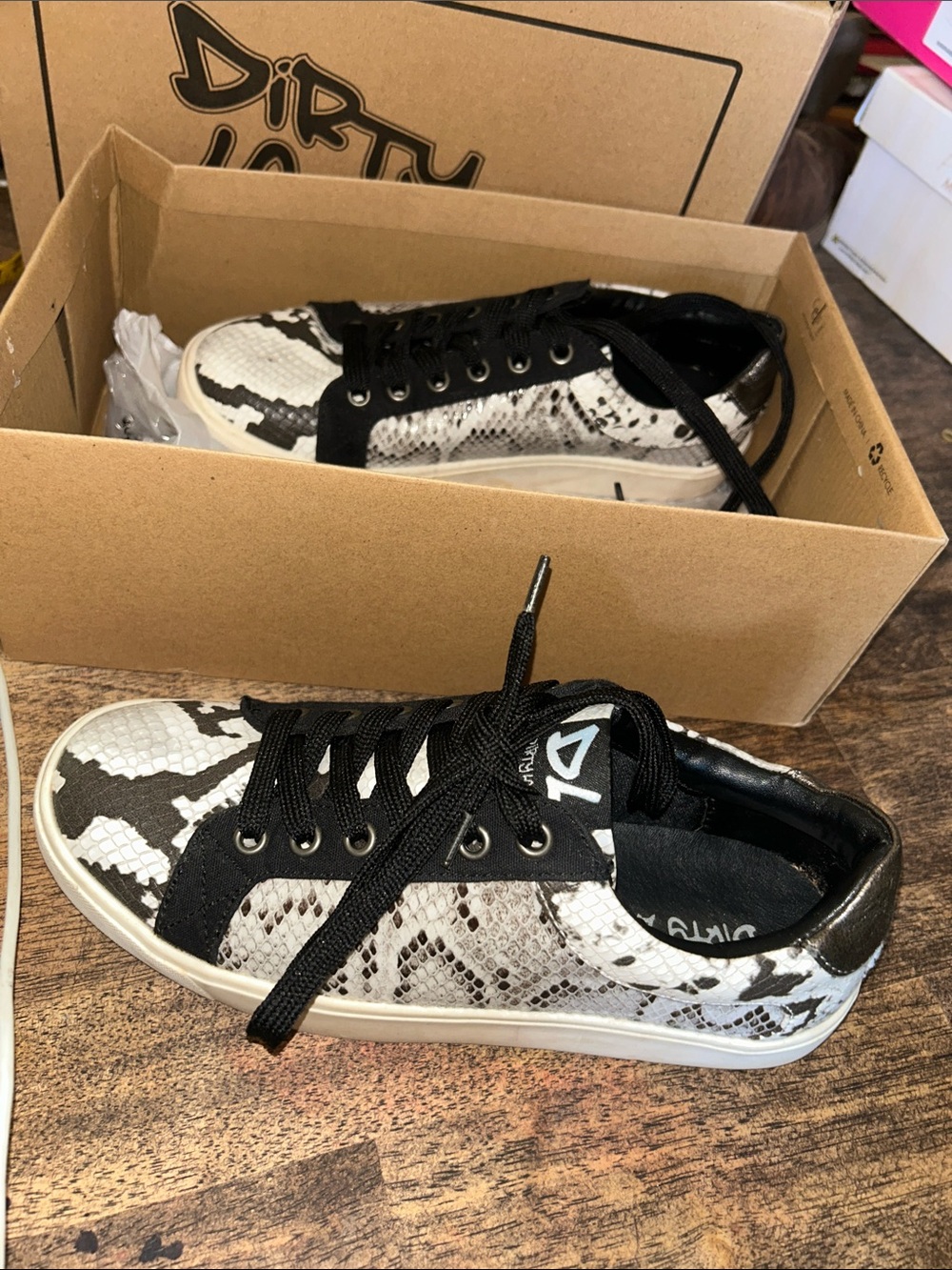 Dirty Laundry Black & White Snake-Print Sneakers